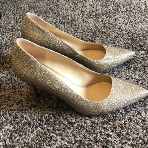 Sequined gold Jessica Simpson pumps
